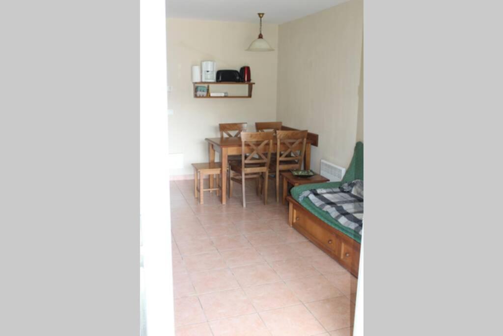 Residence Du Lac-Monflanquin Appartement Rdc Bagian luar foto