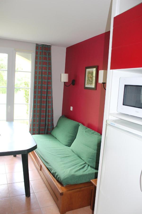 Residence Du Lac-Monflanquin Appartement Rdc Bagian luar foto